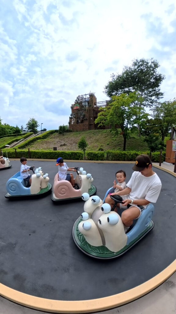 モビリティリゾートもてぎでんでんむし自動車